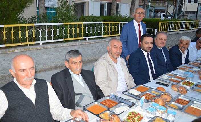 Düvencililer İftarda Buluştu