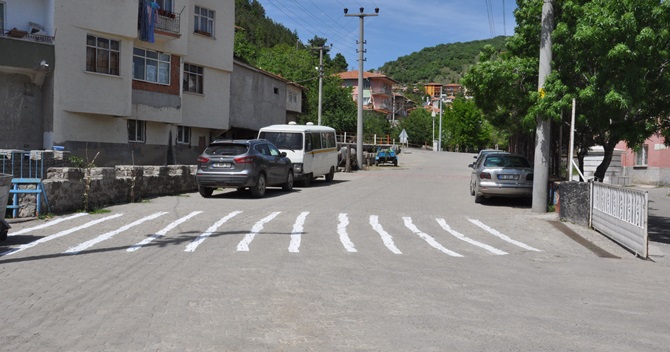 Yaya Geçitlerinde Önce Yaya Uygulaması