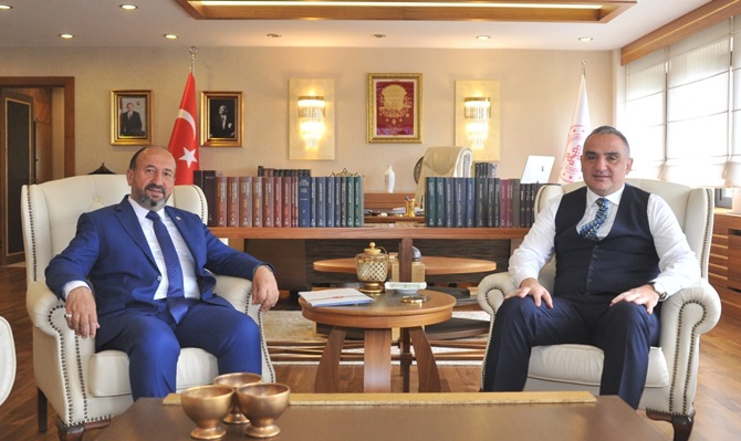 Kavuncu, Bakanla Görüştü