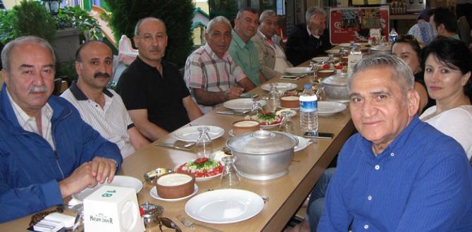 Cemiyetten Veda Yemeği