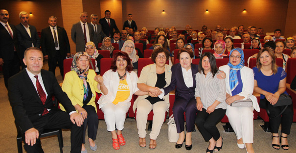 Sungurlu’dan, Meral Akşener’e Ziyaret
