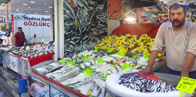 Çorum’da Balıklar Tezgahta Yerini Aldı