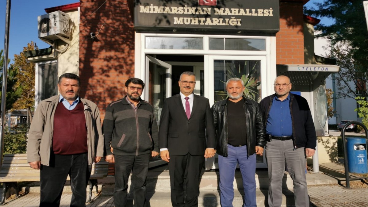 Muhtarlarla Görüştü