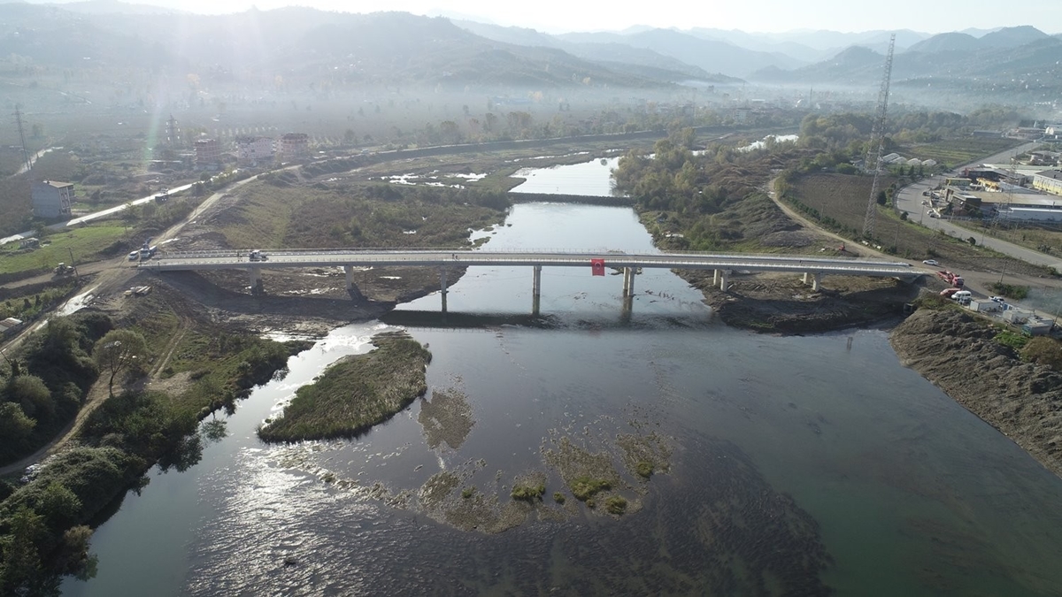 Melet Köprüsü Tamamlandı