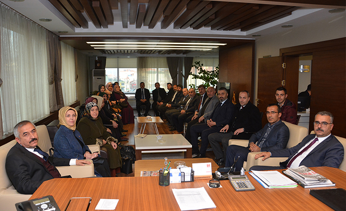 AK Parti Alaca’ya Çıkarma Yaptı