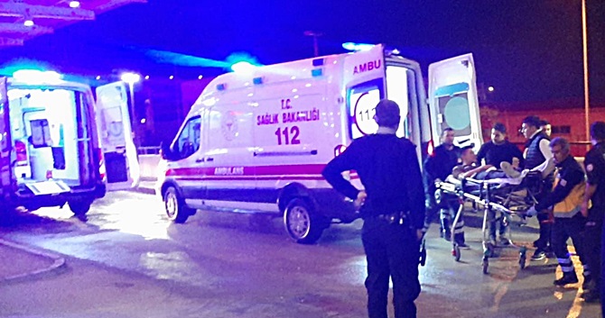 Çorum’da Bıçaklı Kavga: 3 Yaralı