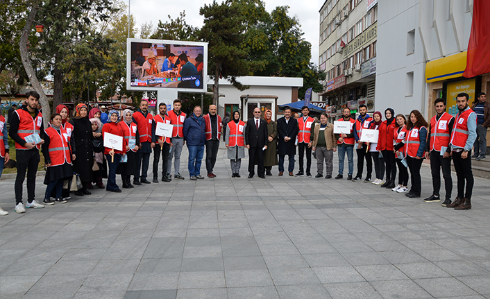 Kızılay’dan “Yanında Ol” Kampanyası