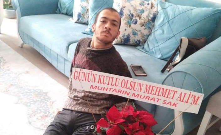 Muhtardan Örnek Davranış