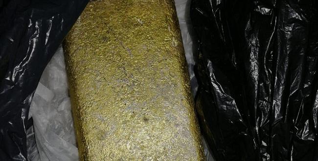 Arabanın Kabutundan Altın Çıktı