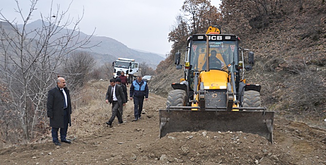 Başkan Ünlü, Çalışmaları Yerinde İnceledi