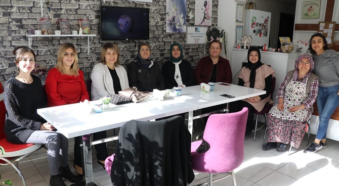 Protokol Eşlerinden “Bekirim Kek Evi’ne” Ziyaret