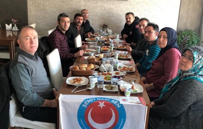 Memurların Sorunlarını Masaya Yatırdılar