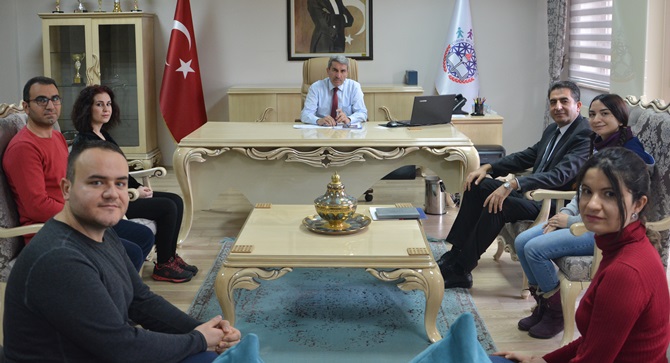 Milli Eğitim Müdürü İşi Sıkı Tutuyor