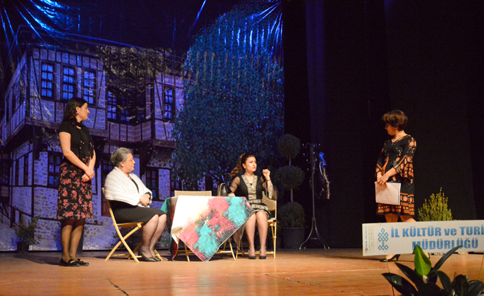 “Kırık Düşler Konağı” İzleyiciyle Buluştu