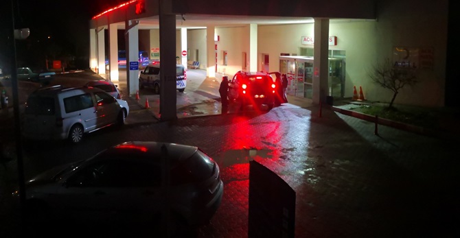 4 Öğrenci, Bir Öğretmen Zehirlendi