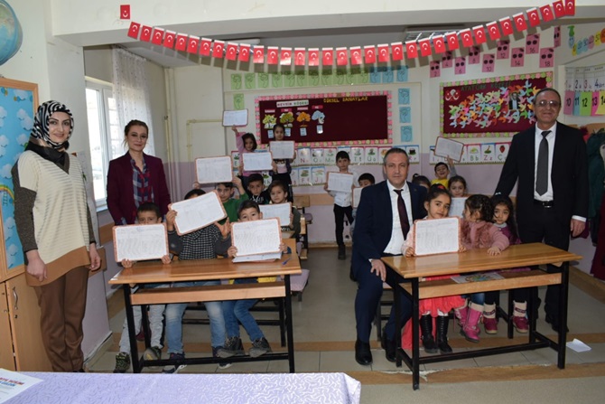 Sungurlu’da, 8 bin 233 Öğrenci Karne Aldı