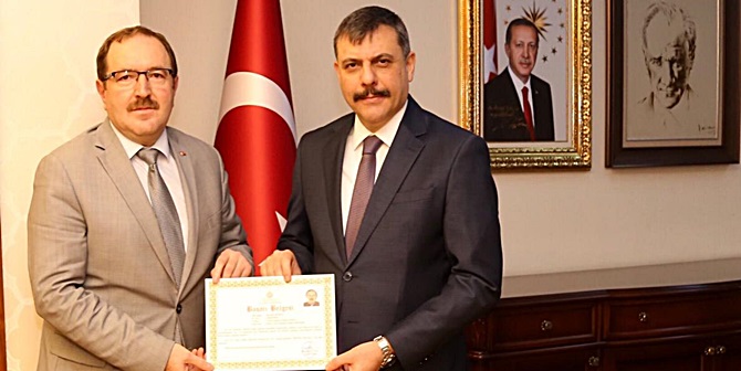 Mustafa Bayrak’a Başarı Belgesi Verildi