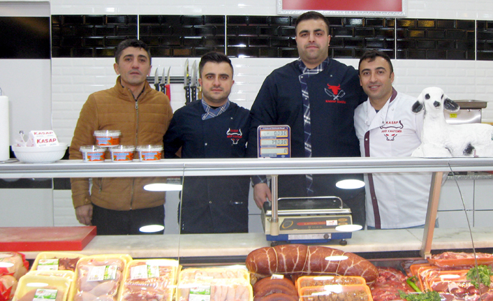 “Kasap Akif” Dualarla Açıldı