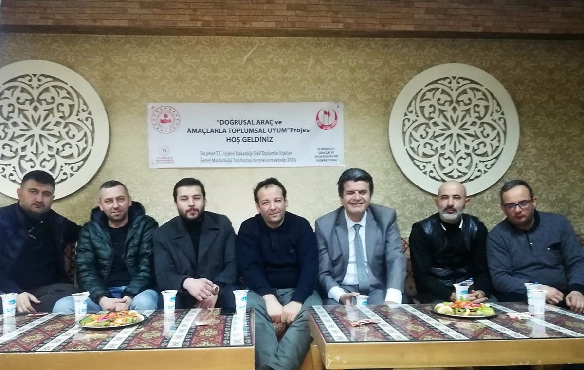 Gençlere, Sahabenin Yaşantısını Anlattı