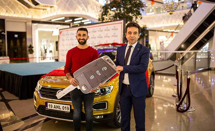 Otomobil Talihlisi Belli Oldu