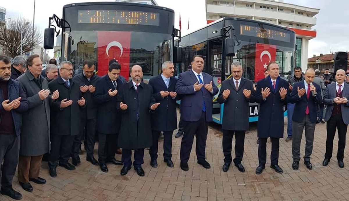 Alaca’da Yeni Halk Otobüsleri Hizmete Başladı