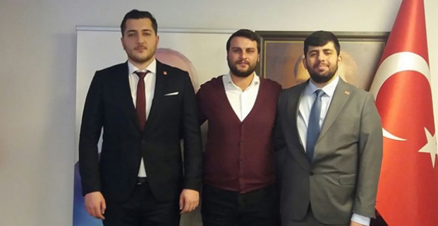 CHP Merkez İlçe Gençlik’te Bayrağı Uğur Eke Omuzladı