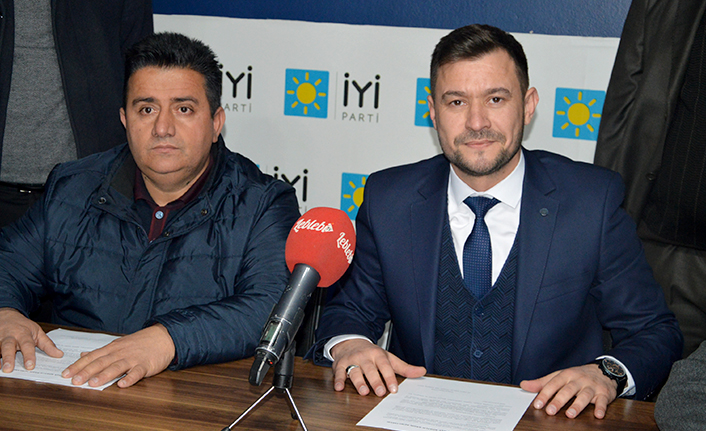 İlhan, Merkez İlçeye Aday