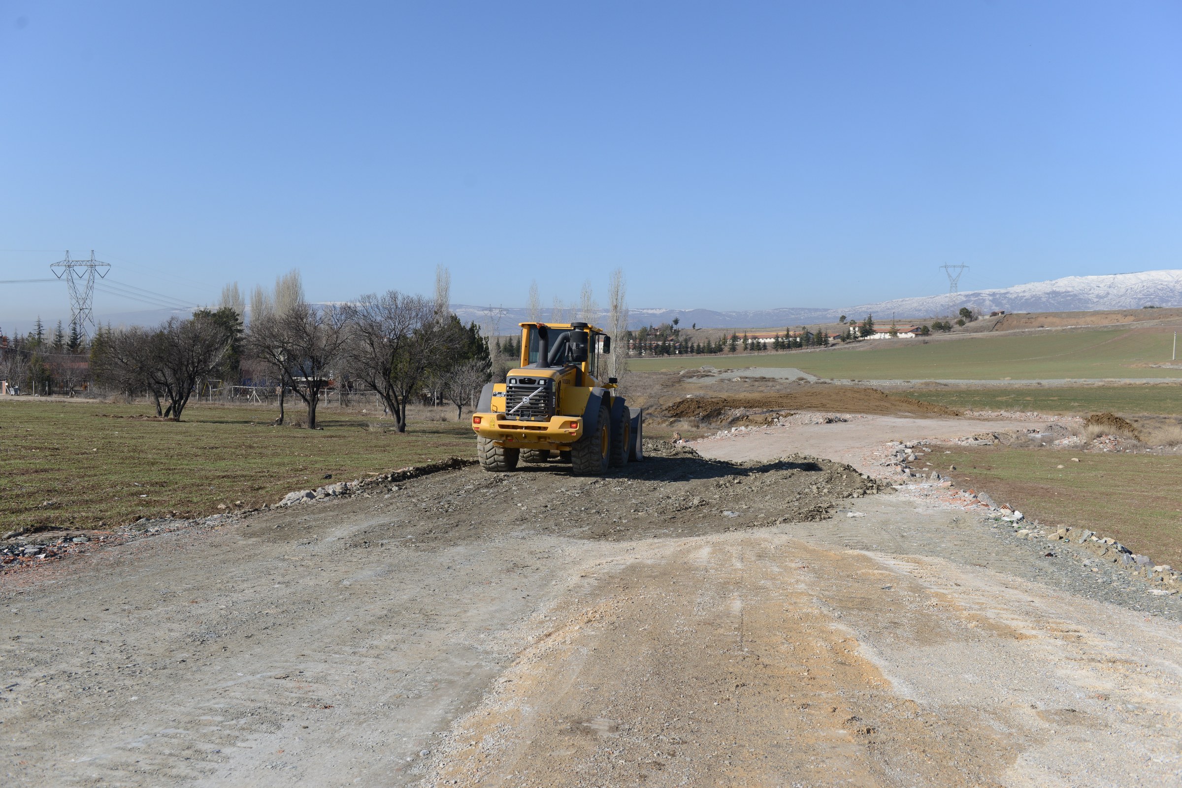 Belediyenin Yol Çalışmaları Devam Ediyor