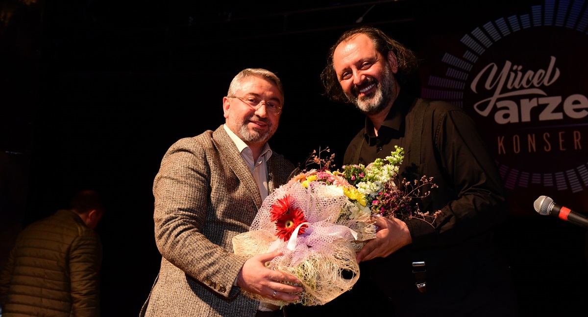 Yücel Arzen Hayran Bıraktı