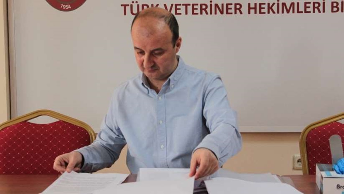 Prof. Dr. Azkur, “Veteriner İşleri Genel Müdürlüğü Kurulmalıdır”