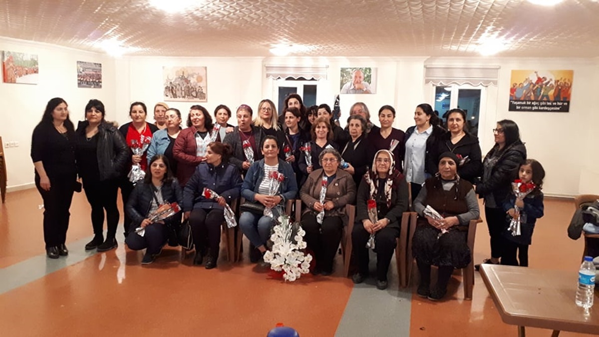 Keşlik Kadınları 8 Mart’ı Kutladı