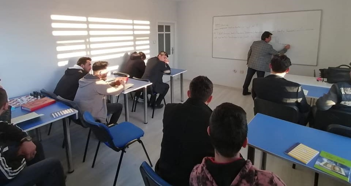 Ülkücü Gençler Kuran’ı Kerim Öğreniyor