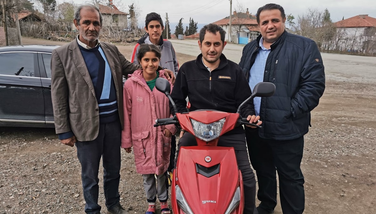 Milletvekili Engelli Genci Sevindirdi