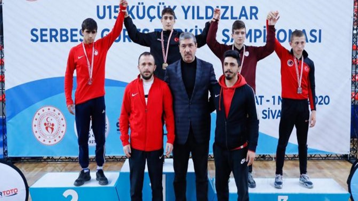 “Ferhat Yiğit” Türkiye 3’sü Oldu