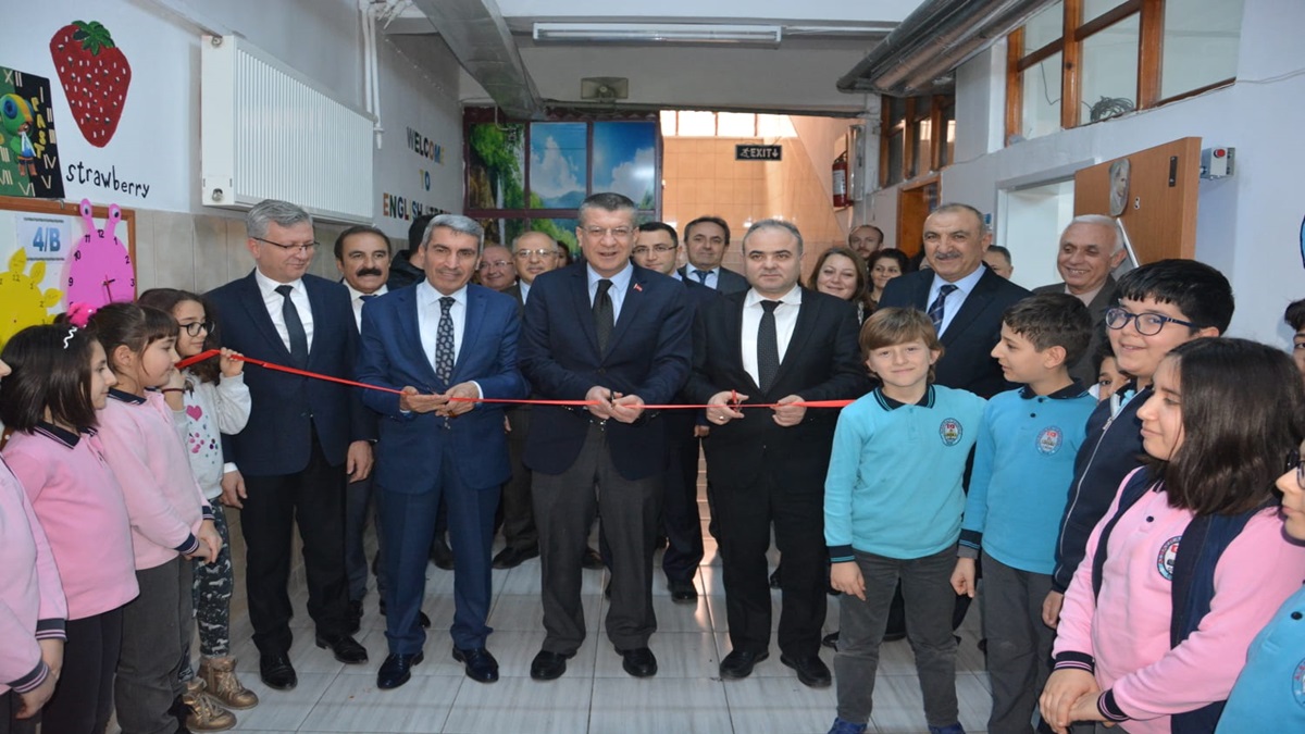 İngilizce Sokağı Hayata Geçirildi