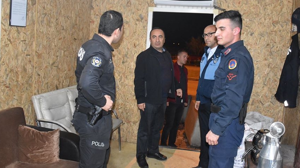 Gece Nöbetçilerine Moral Ziyareti