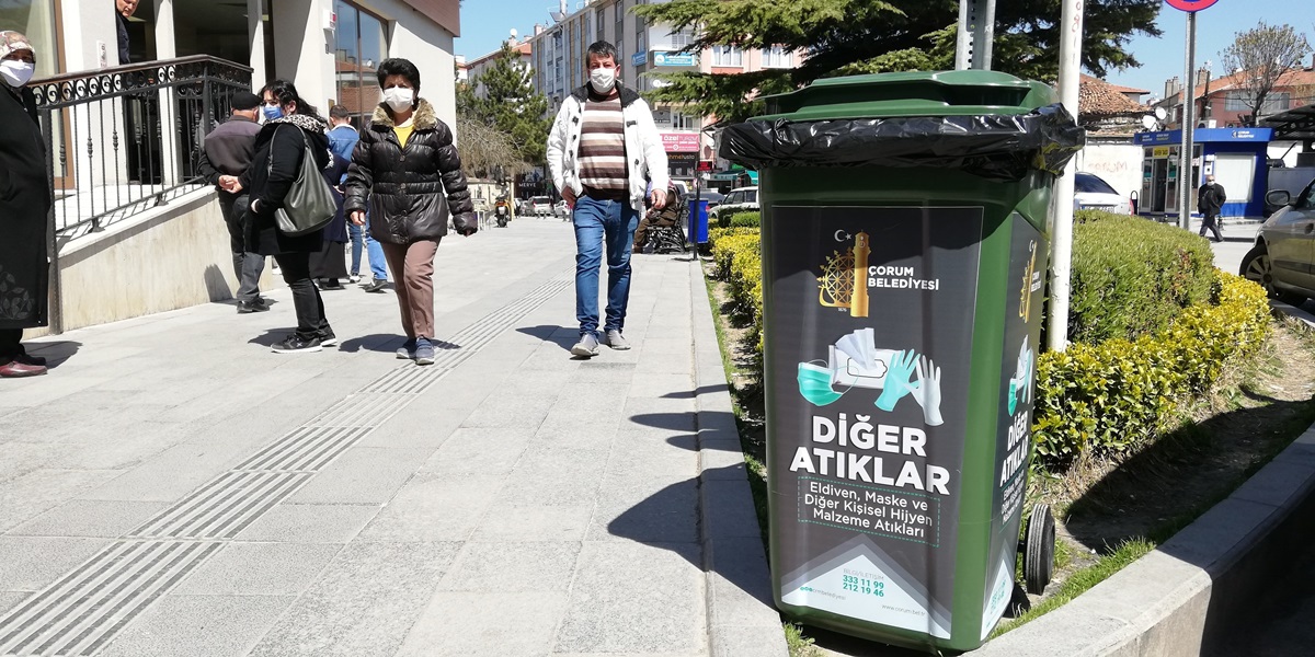 Maske ve Eldivenler Ayrı Toplanacak