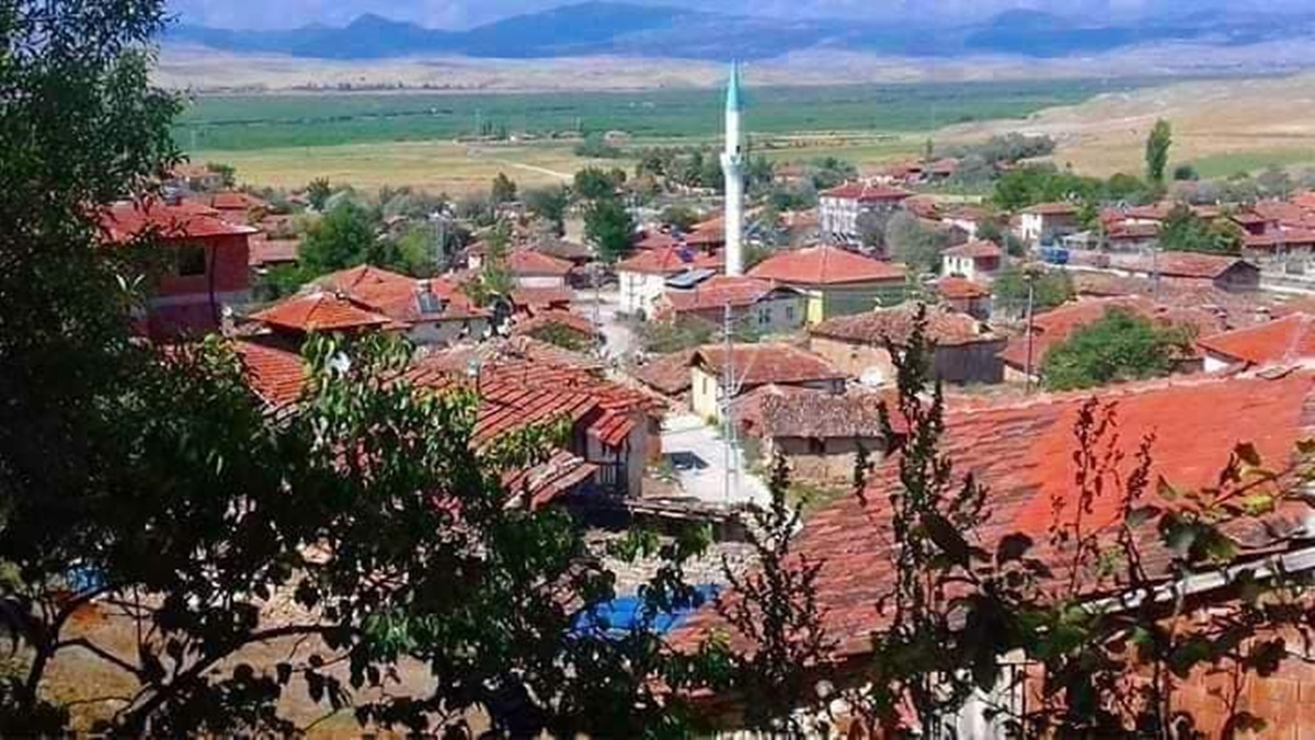 Eski Çeltek Köyü’de Karantina Altına Alındı