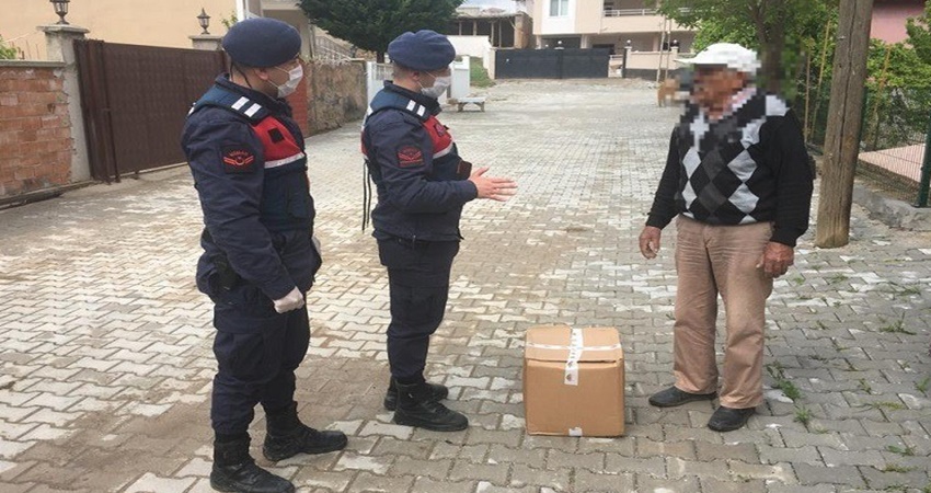 İhtiyaç Sahiplerine Gıda Yardımı