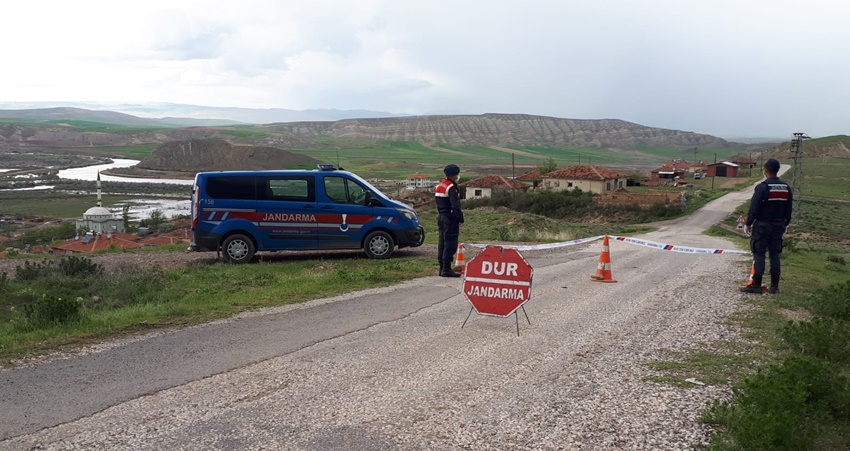 Bir Köy Daha Karantinaya Alındı