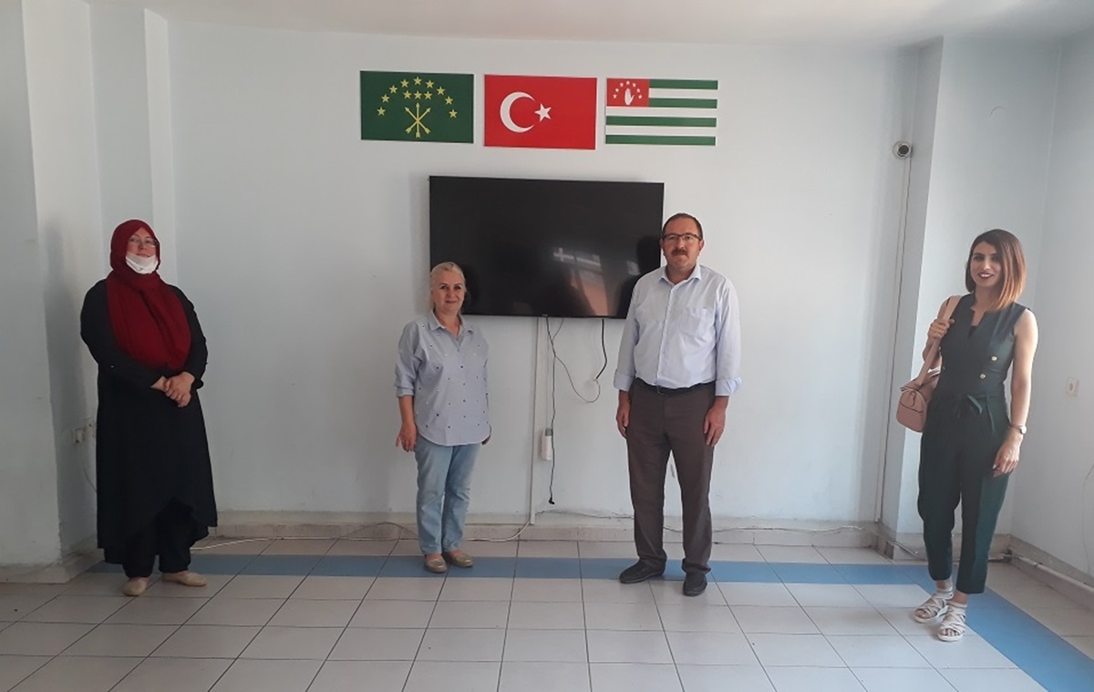 Bayrak, Çorum Kafder’i Ziyaret Etti