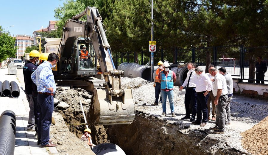 Tekceviz’in Yağmur Suyu Hattı Yenilendi