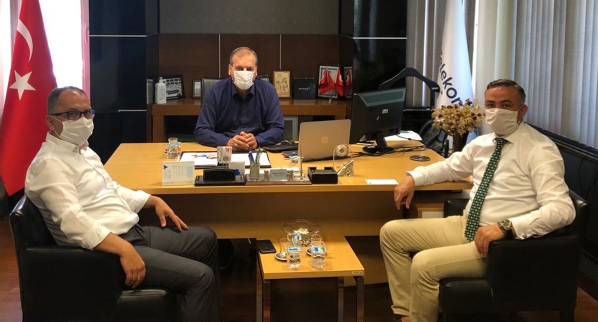 Köylerin Telefon ve İnternet Sorunlarını İletti