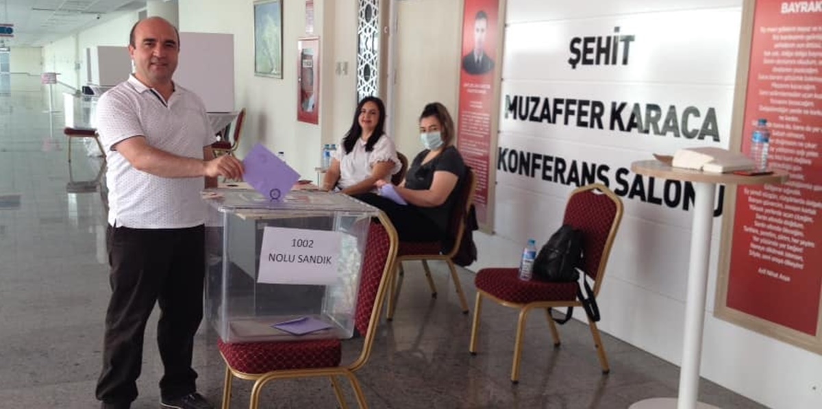 Tabipler Odası’nda Azak Tekrar Başkan