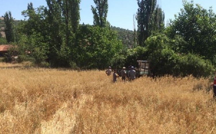 3 Yaşındaki Çocuk Traktörün Altında Kaldı