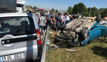 Düğün Konvoyunda Kaza: 6 Yaralı