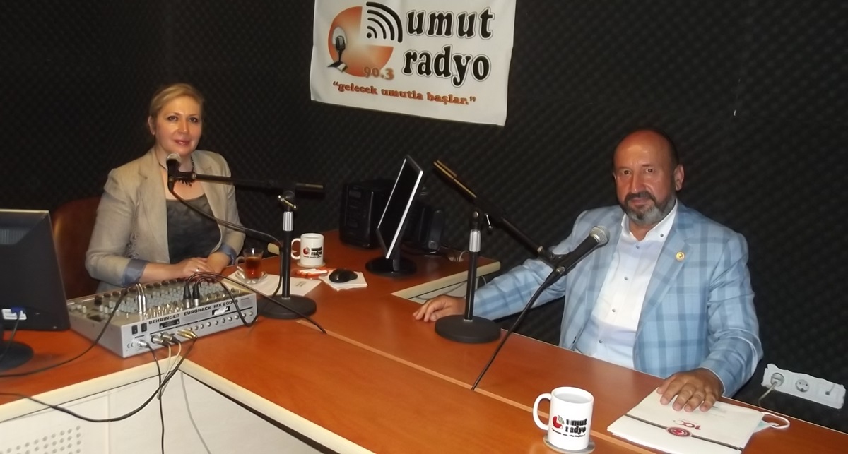 Kavuncu ‘Beyaz Mikrofon’un Konuğu Oldu