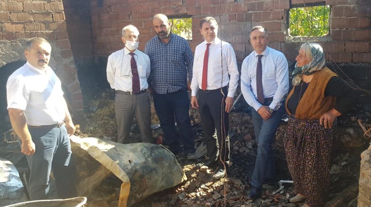 Tahtasız’dan, Yangınzedelere Geçmiş Olsun Ziyareti