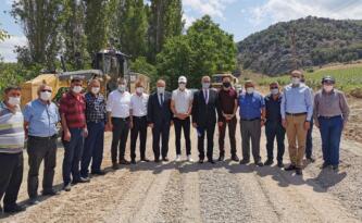 CHP Belediyenin Yapmadığını, AK Parti Yaptı