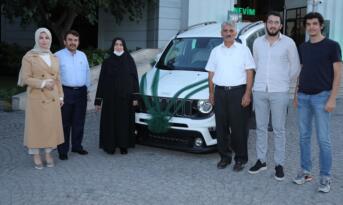 Çorumlu Emekli Öğretmen Jeep’ine Kavuştu